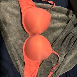 VS Pink Push Up Bra
